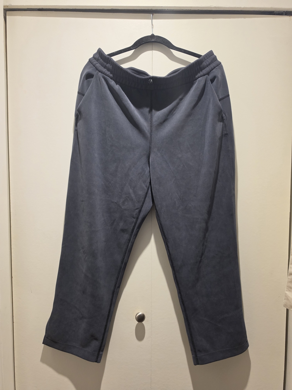 Lululemon Softstream Pants. NWT. Size 12